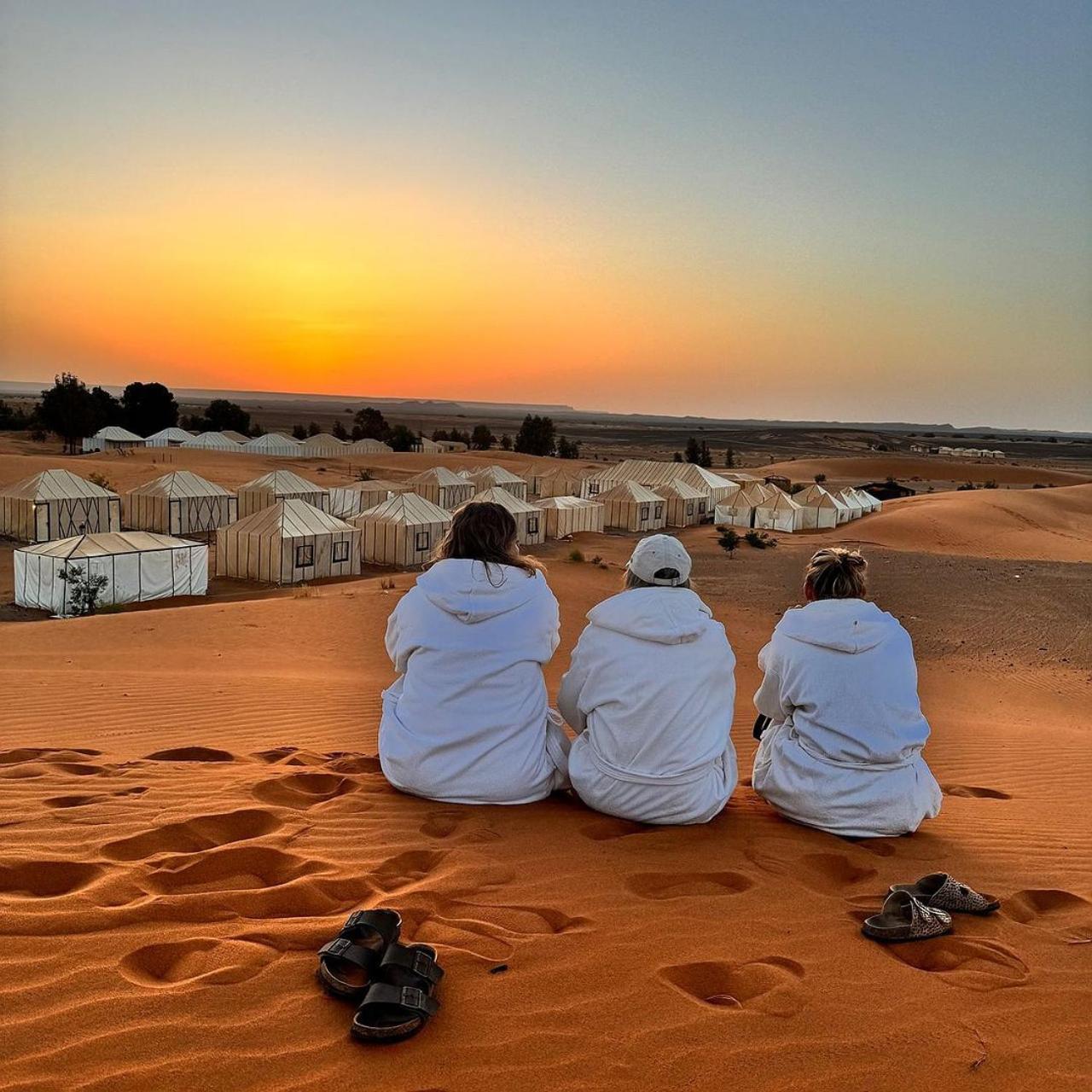 Merzouga Horizon Luxury Camp Zewnętrze zdjęcie